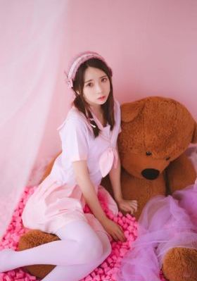 波多野结衣家庭女教师一区二区_720手机在线看