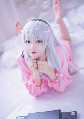 欧美xingaizhonghe_超清动漫在线观看